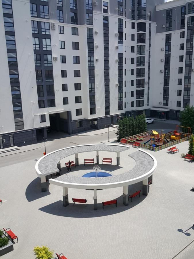 Новые Апартаменты Lux Chişinău Esterno foto